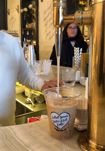 Delicious Salted Caramel Butter & Oak Latte Review