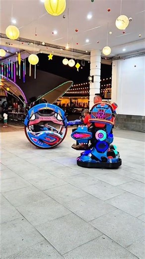 Robot transformer vs ufo