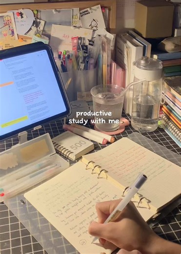 study with me 📓📖🎧 How to study smarter with @GitMind I no longer need to spend hours watching and summarizing videos for my lessons, it’s truly helpful and saves time. #studytok #studygram #studytips #gitmid #mindmap