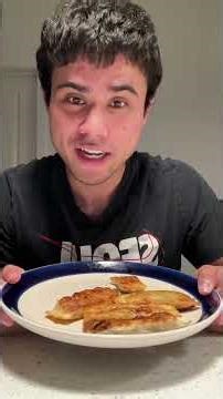 Ep. 1 Dumpling Review at Lotte Mart