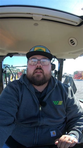 Tractor Dashboard Lights Explained: John Deere Insights