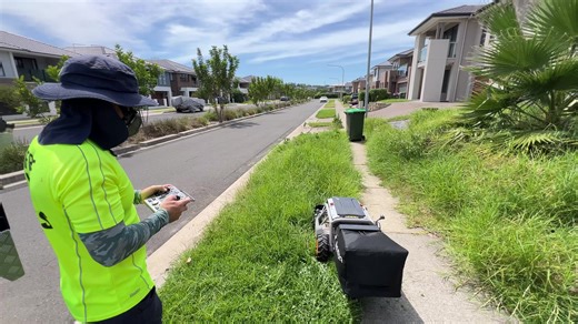 I had to stop and clean this up in a satisfying way. #Freemowfridays #timthelawnmowerman #satisfying