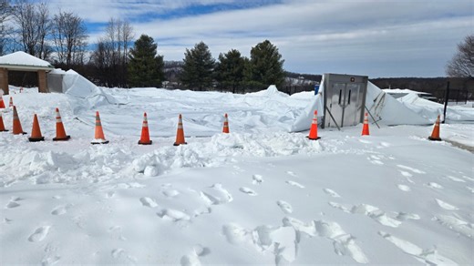 Leesburg tennis bubble collapses during winter storm