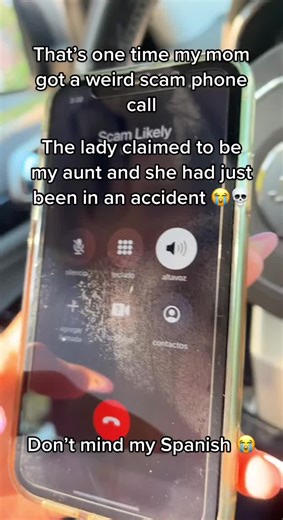 That was the weirdest phone calll I had ever been on💀💀💀 DONT MIND THE DIRTY PHONE😭😭😭#fyp #weird #scammers