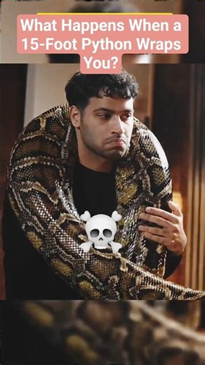 15-Foot Python Wrapped Around Raj Shamani Neck!😳 #rajshamani #paulrosolie #python #podcastclips