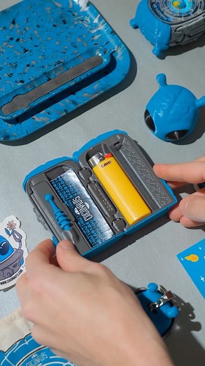 Intergalactic special kit 🪐👽🛸 | cogonauts