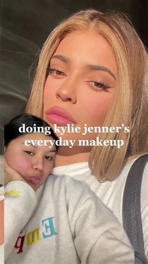 Get the Look: Kylie Jenner Everyday Makeup Tutorial