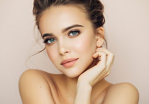 Qu'est-ce que le mésolift, le soin esthétique qui donne de l'éclat ? - Elle