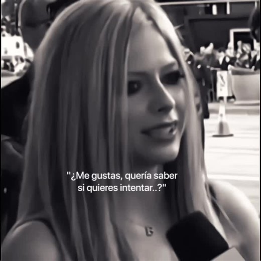 adivinen quién extraña a su ex? exacto, yo. #avrillavigne #tiktok_viral_video #foryoupagee #fypppppppppppppppppp #viral_video_tiktok