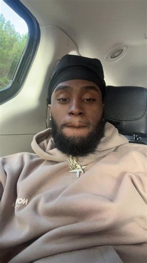 Emotional Moments Inside a Car: Reflection and Thought