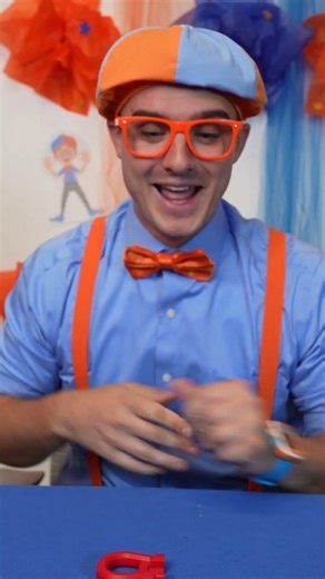 Magnetic Fun with Blippi 🧲 #science #scienceexperiment
