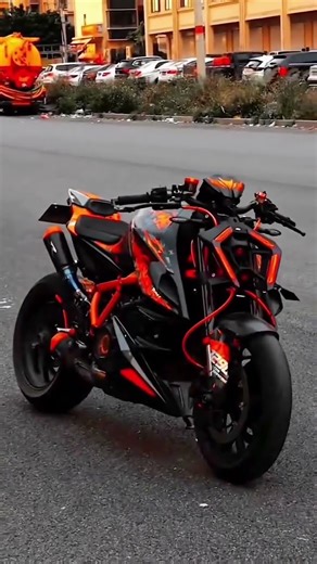 KTM Duke 1390 dakho kiter kanttt look ha #automobile