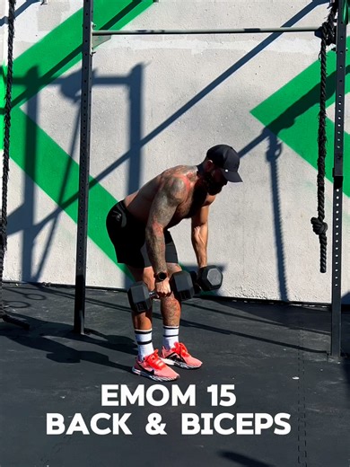 EMOM 15 Back & biceps Min 1: 12 DB Bent-Over Rows Min 2: 8–12 Strict Pull-Ups Min 3: 8–12 DB Push - Ups Plank Rows 🔥 EMOM Back & Core Strength Workout This EMOM CrossFit workout is designed to build a strong back, powerful pulling strength, and a stable core. The combination of dumbbell bent-over rows, strict pull-ups, and plank dumbbell rows targets the lats, upper back, arms, and core stabilizers. This workout improves grip strength, posture, and functional fitness, making it perfect for Cros