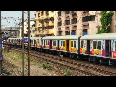 Dombivli local train derailment video