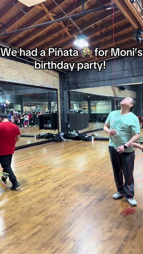 Watching adults hit the Piñata 🪅 is something truly special! The excitement I witness when the candy came falling down and watching us run and get the candy is priceless! Happy birthday Moni!!! You are the best party coordinator ever!!! 🎉 #zumba #monisbday #pinata #party #fyp @MonicaEsBo