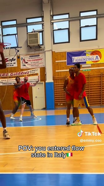 Exploring Italian Basketball Culture and Style