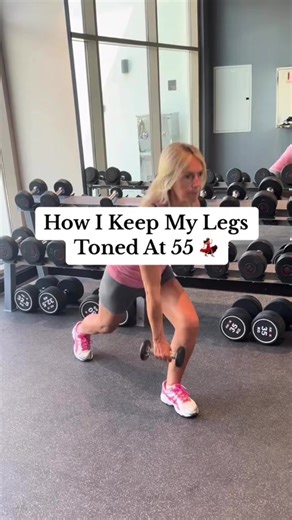 795K views · 4.2K reactions | Try my beginner leg workout routine at home - just one dumbbell required. ️‍♀️#womenshealth #weightloss #exerciseathome #fitness #health #menopause #gym #legworkout #leg #thighsworkout | Petra Genco | Facebook