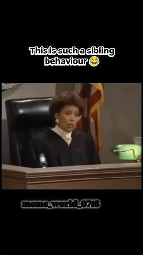 memes world on Instagram: "The fact that they are actually siblings😂 Credit: unknown 🎥: “The Wayans Bros.,” the classic 90s sitcom that aired from 1995 to 1999, centers on the hilarious and often chaotic lives of two brothers, Shawn and Marlon Williams (played by real-life brothers Shawn and Marlon Wayans), who live together in a Harlem apartment. Shawn is the responsible, semi-successful older brother who owns a newsstand in the lobby of their apartment building. He’s constantly trying to bui