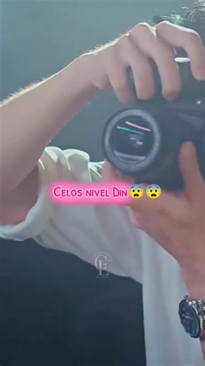 Celos y Rivalidades en la Serie Like a Palette