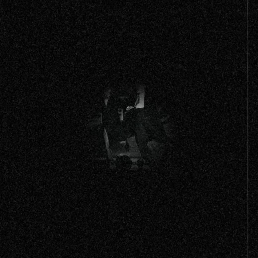 The old comedian #musician #musiclife #musiclove #singers #vocalists #musicmaker #instamusician #instanewmusic #playmusic #vocals #cello #100daysofpractice #the1000dayjourneywith #massivearts #milano #musicians #musicproducer #studio