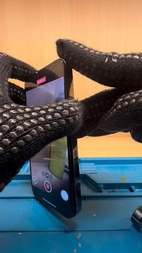 Apple Garage - Trusted & Authorized Apple Reseller In Kerala on Instagram: "Looking for a trusted iPhone service center? Ag Care is here to solve all your doubts with advanced technology and expert technicians! ✅Genuine Parts ✅After-Service Guarantee ✅Best Price Assurance Certified Technicians ✅Advanced Service Equipment 📦Pick-up & Delivery Available! 📍Visit us at Daliya Square, Near New Bus Stand, Vadakara. 📍Visit us at Amani Building First Floor Nadapuram 📞Customer Care: 7025 400 488 📞Cus