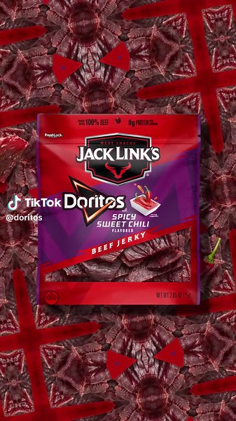 Purple bag Doritos 🤝 Beef Jerky…. What more could you want? #doritos #jacklinks