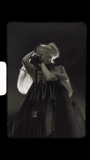 Summer Love Songs from Garbage Band's Upcoming Tour