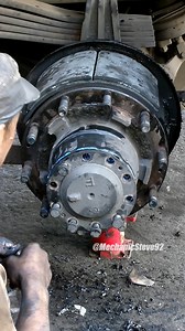 Auman semi-trailer axle repair – oil leak fixed by locking the oil seal seat, replacing the seal, and restoring the worn outer bearing area. #AumanRepair #SemiTrailerFix #OilLeakRepair #AxleMaintenance #HeavyTruckRepair #BearingFix #OilSealReplacement #WorkshopLife #TruckMaintenance #MechanicWork | Mechanic Steve