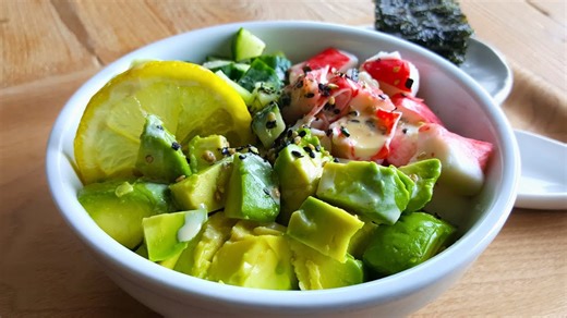 Easy California roll bowl with wasabi mayo sauce