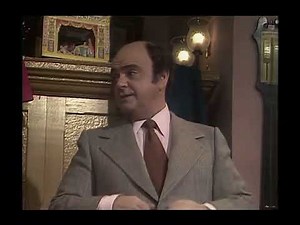The Muppet Show - 312: James Coco - Cold Open (1978)