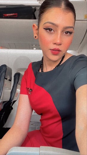 ✨𝐀 𝐒✨ on Instagram: "Naa Naa Naa🫣😂 . . . . . . . . . . . . . . . . . . . . . . . #instagood #instagram #instadaily #insta #reels #reel #reelsinstagram #reelitfeelit #réel #reelsvideo #flight #flightattendant #flightview #minnions"
