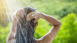 9 Outdoor Shower Ideas and Accessories to Create the Ultimate Oasis