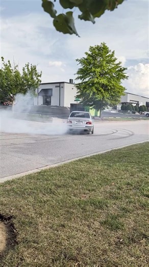 BMW E39 M5 Donuts - Behind the Scenes #e39m5