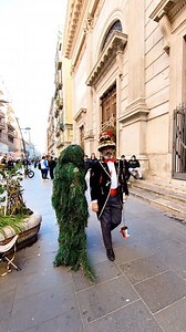 834K views · 7.4K reactions | Pianta scherzi #reaction #pranks #bushmanprank #divertente #prankwars #hilarious #fypシ゚viralシ | Antonio Esposito | Facebook