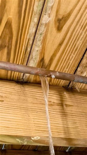 739K views · 2.6K reactions | Repairing a copper waterline leak This copper waterline goes to a hosebibb outside mounted under the customers deck. They forgot to winterize it properly so it split this past winter #plumbing #plumber #diy #asmr #fyp #reels #homerepair #plumbingrepair #foryou #plomero #handyman | The Plumberlorian | Facebook