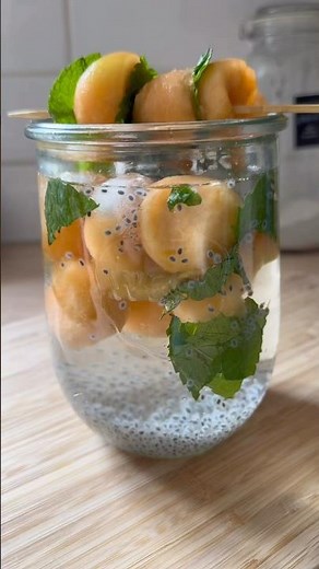 i made you a cantaloupe and basil hydration drink