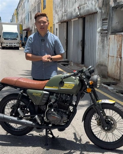 2025 Keeway Cafe Racer 152 With Mileage 3K “ For Sales ❗️❗️❗️ ( UNDER WARRANTY TILL 2027 Jan T&C👍👍👍 ) RM 4,300 (Cash Siap Potong Nama) Details = Registration Year : 2025 Jan Low Mileage : 3K Condition : Like New Condition HAQIM - 011-11007888 www.wasap.my/601111007888 KHAIRUL - 011-11757888 www.wasap.my/601111757888 GARY - 019-9877807 www.wasap.my/60199877807 LOCATION / ADDRESS : 𝐆.𝐂.𝐀𝐍𝐍 𝐌𝐎𝐓𝐎𝐑 (𝐇𝐐) 4, 6, 8, 10, Jalan Melati 3/1, Bandar Melawati, 45000 Kuala Selangor, Selangor 𝐆.�