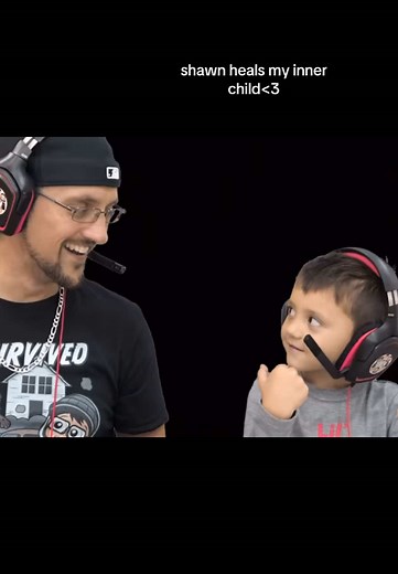 ugh he’s too adorable @FGTeeV @FUNnel Vision #fgteev#fgteevduddy#grannyshouse#fgteevshawn#funnelvision#funneldad#vinceandsam#shawn#vincen#samantha#fgteevedit