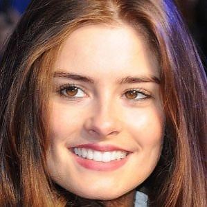 Rachel Shenton – Age, Bio, Personal Life, Family & Stats | CelebsAges