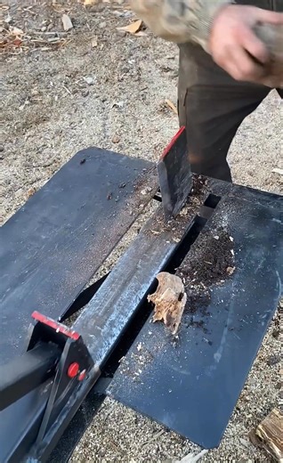 11K views · 63 reactions | wood splitter machine #wood #woodworking #woodwork | Wood Splitting Machines | Facebook