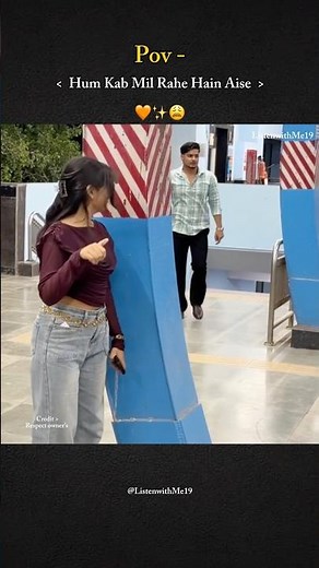 Hum Kab Mil Rahe Hain Aise | Lyrics | Status | #shortsfeed #youtube #trendingshorts #foryou