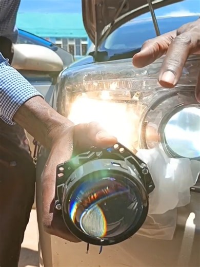 #zambiantiktok🇿🇲🇿🇲 #zambiantiktok🇿🇲 ##toyota #customautolightszambia #biledprojector #daytimerunninglights #ledlights