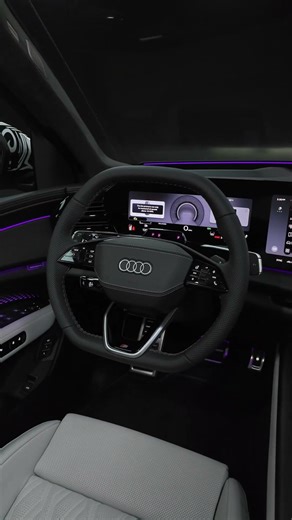 💡INTERIOR REVEAL of the first-ever Audi Q9!