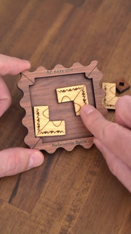 Cuby on Instagram: "Encaja las 4 L y el cuadrado! 😮 (Enlace en mi perfil) #cuby #puzzle #reto"