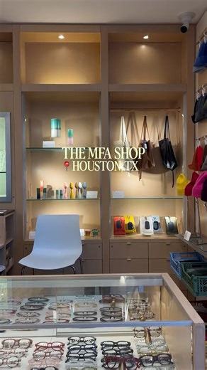 VICHEKA | Houston food & lifestyle on Instagram: "UNIQUE GIFT SHOP IN HOUSTON ✨🛍️🖼️📖 THE MFA Shop is @mfahouston’s museum shop that offers a unique selection of artful gifts, prints, jewelry, books, toys, and more. No need to pay Museum admission—it’s always free to visit the MFA Shop. It’s a great place to shop for a loved one (or yourself)! They have so many different books and gifts, including art prints, stationery, pencils, and more. ✏️ 📍The MFA Shop ✨🛍️🖼️📖 5601 Main St, Houston, TX 