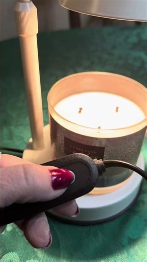 A closer look at this candle warmer KING SHA Height Adjustable Candle Warmer Lamp with Timer and Dim