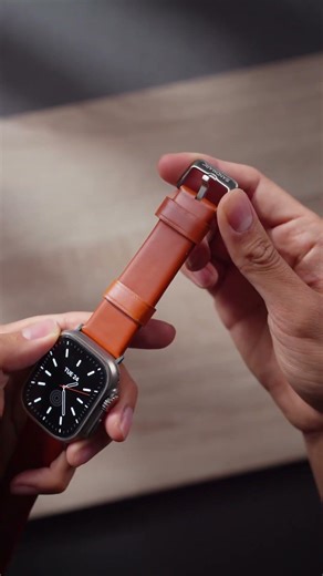 Full-grain leather. Minimal design. Seamless fit. ⌚️#applewatchultra #applewatchband