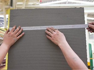 你们知道蒸压加气混凝土砌块抗压能力强有多高吗？#源头实力厂家 #新型建材 #工厂实拍视频 #环保材料 #建筑材料 #AAC #蒸压加气混凝土砌块 @抖音小助手