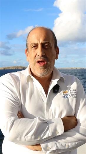🎥✨ 𝗧𝗵𝗲 𝗖𝗼𝗺𝗺𝗼𝗱𝗼𝗿𝗲’𝘀 𝗠𝗲𝘀𝘀𝗮𝗴𝗲 In this special interview, 𝗖𝗵𝗿𝗶𝘀 𝗕𝗮𝗷𝗮𝗱𝗮, Commodore of Malta Young Sailors Club, shares his thoughts on what makes this year’s edition truly exceptional - the 𝟮𝟱𝘁𝗵 𝗠𝗔𝗣𝗙𝗥𝗘 𝗘𝘂𝗿𝗼𝗺𝗲𝗱 𝗜𝗻𝘁𝗲𝗿𝗻𝗮𝘁𝗶𝗼𝗻𝗮𝗹 𝗖𝗵𝗮𝗺𝗽𝗶𝗼𝗻𝘀𝗵𝗶𝗽 and the 𝟯𝗿𝗱 𝗘𝘂𝗿𝗼𝗽𝗮 𝗖𝘂𝗽 𝗠𝗮𝗹𝘁𝗮 With nearly 250 sailors preparing to race in Mellieħa Bay, this year marks a milestone edition filled with passion, dedication, and a growing intern