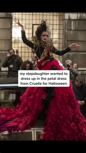 DIY Cruella De Vil Costume: Dress to Impress for Halloween!